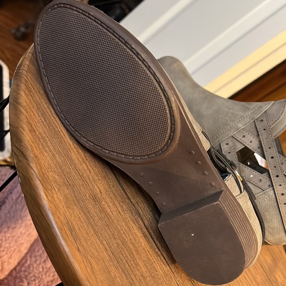 Maurices ankle boots sz9 - Picture 4 of 4